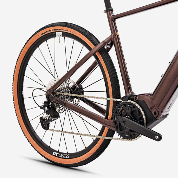 Van Rysel E-Gravelbike E-GRVL AF MD – SRAM Apex XPLR 1x12, Brose Mittelmotor, Mahagonibraun