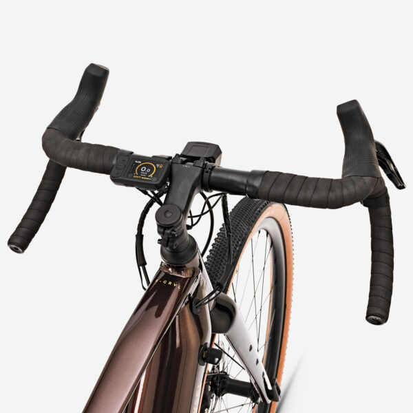 Van Rysel E-Gravelbike E-GRVL AF MD – SRAM Apex XPLR 1x12, Brose Mittelmotor, Mahagonibraun